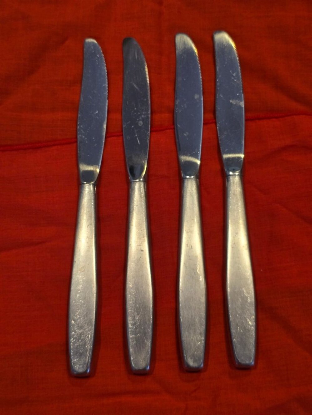 Vintage International Stainless Deluxe TODAY Knife Set Of 4 READ - Picture 2 of 10